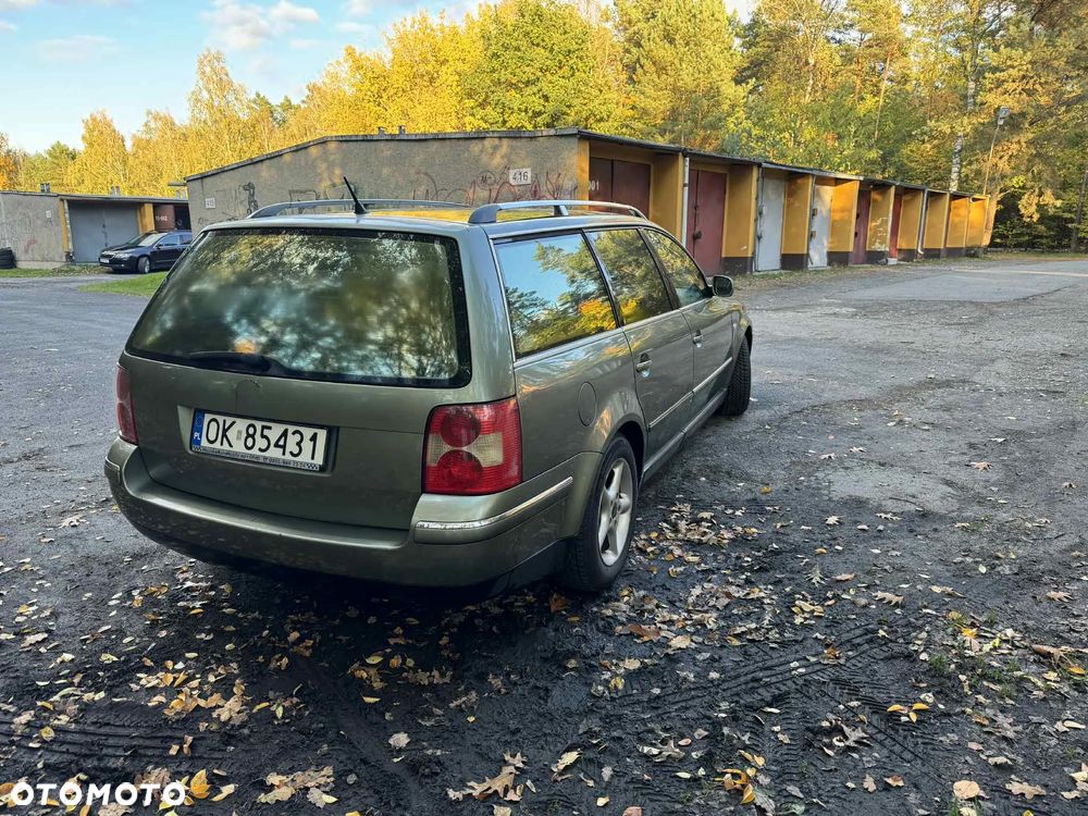 Volkswagen Passat - 9