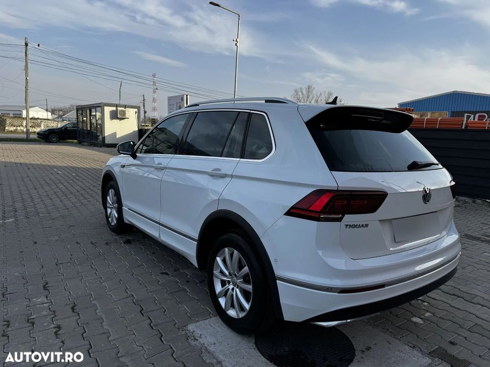 Volkswagen Tiguan - 27