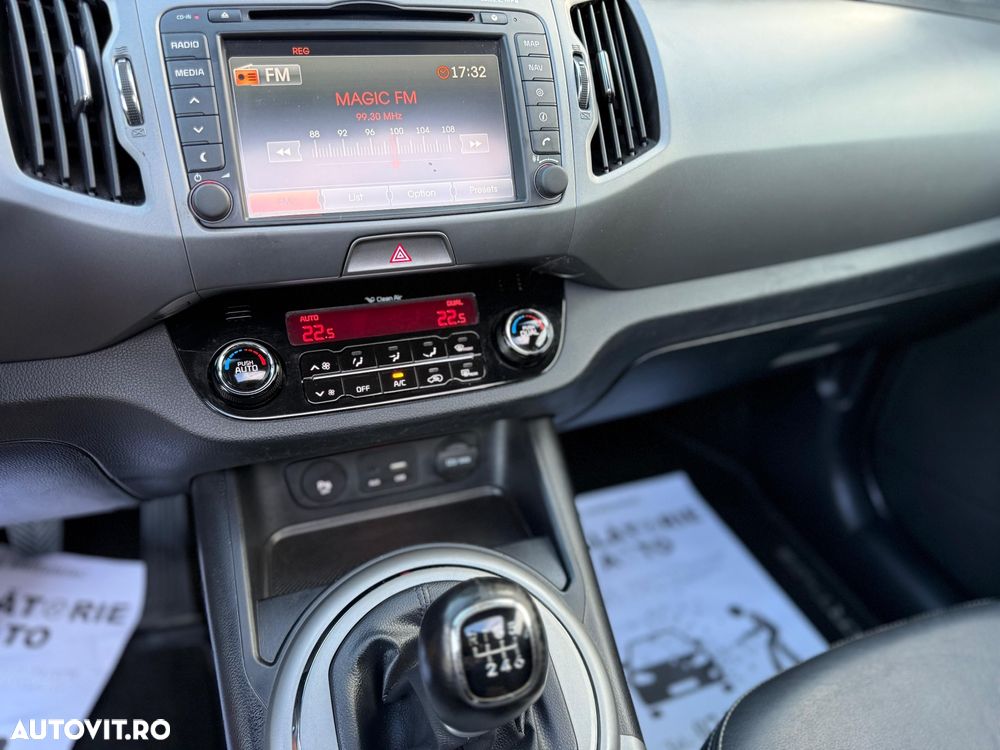 Kia Sportage 1.7 DSL MT 4x2 PREMIUM - 22