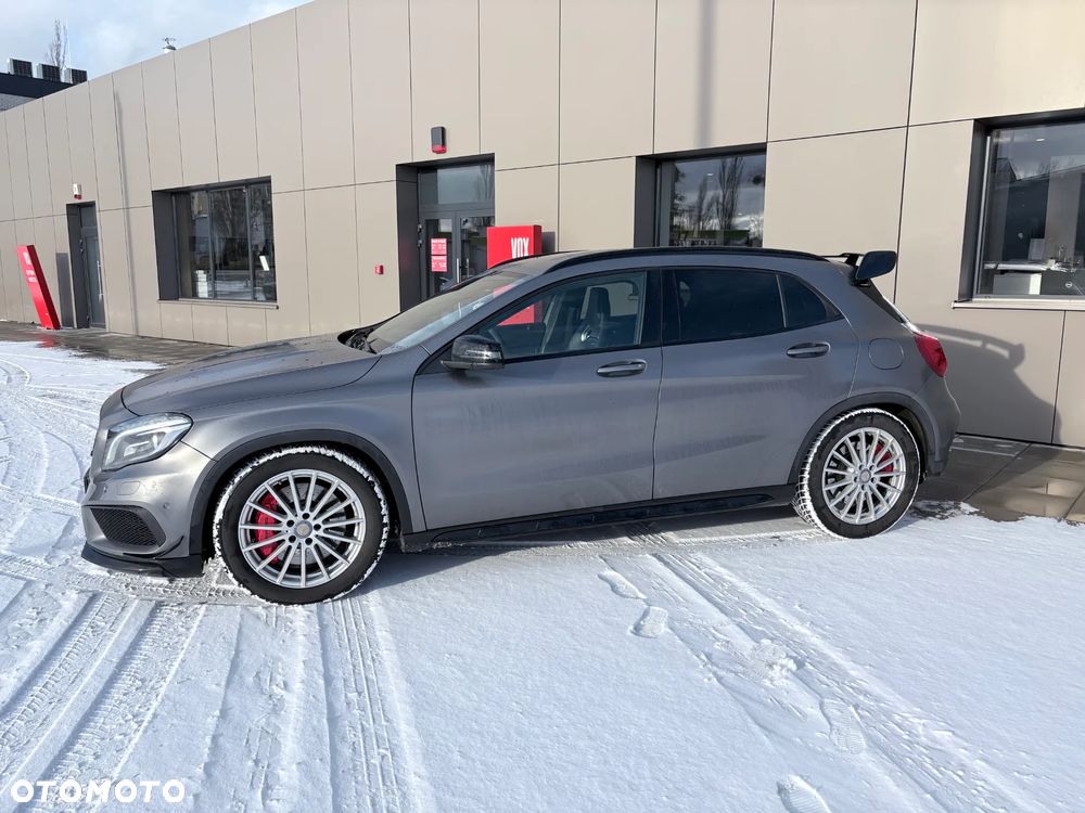 Mercedes-Benz GLA 45 AMG 4-Matic - 3