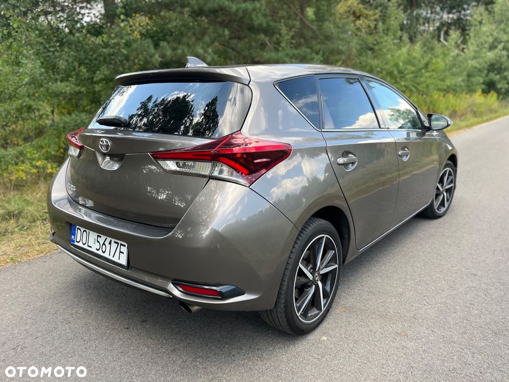 Toyota Auris 1.2 T Premium MS - 15