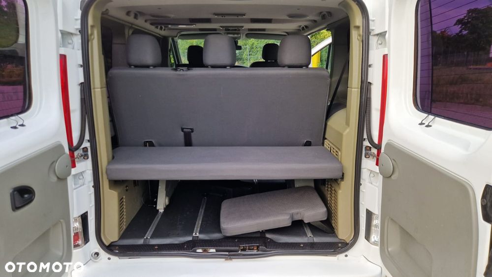 Opel Vivaro - 26