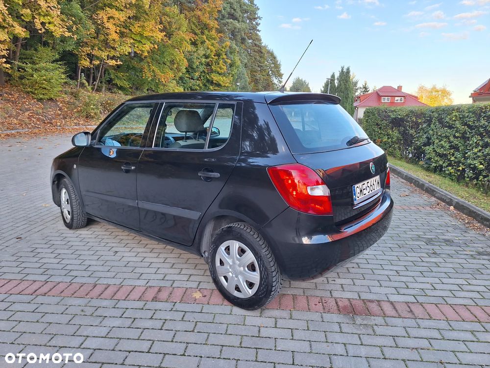 Skoda Fabia 1.2 HTP - 10