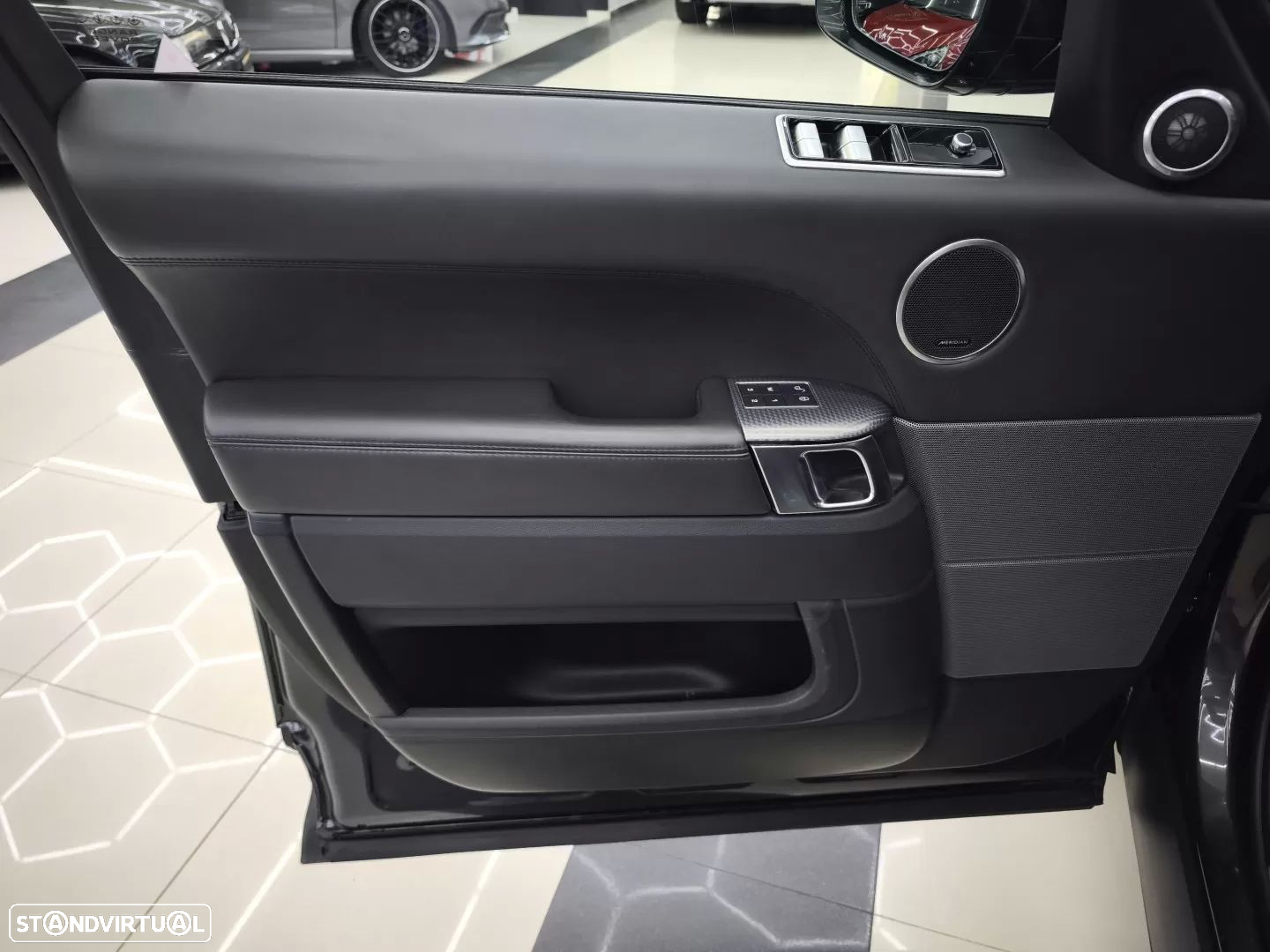 Land Rover Range Rover Sport P400e Hybrid HSE Dynamic - 21
