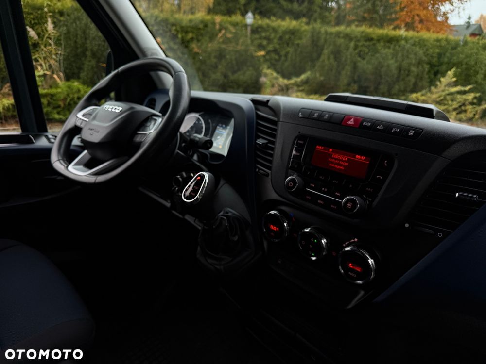 Iveco Daily - 12