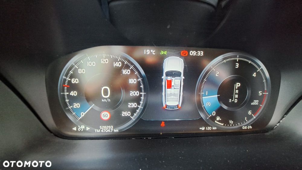Volvo V90 D4 Geartronic - 19