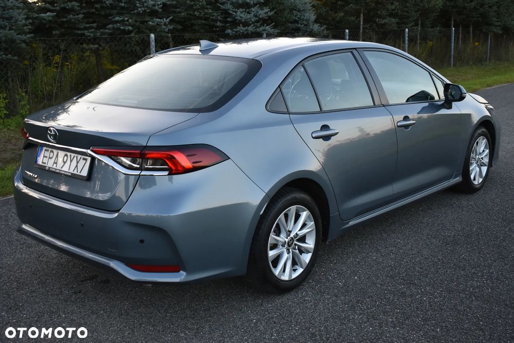 Toyota Corolla 1.6 Active - 4