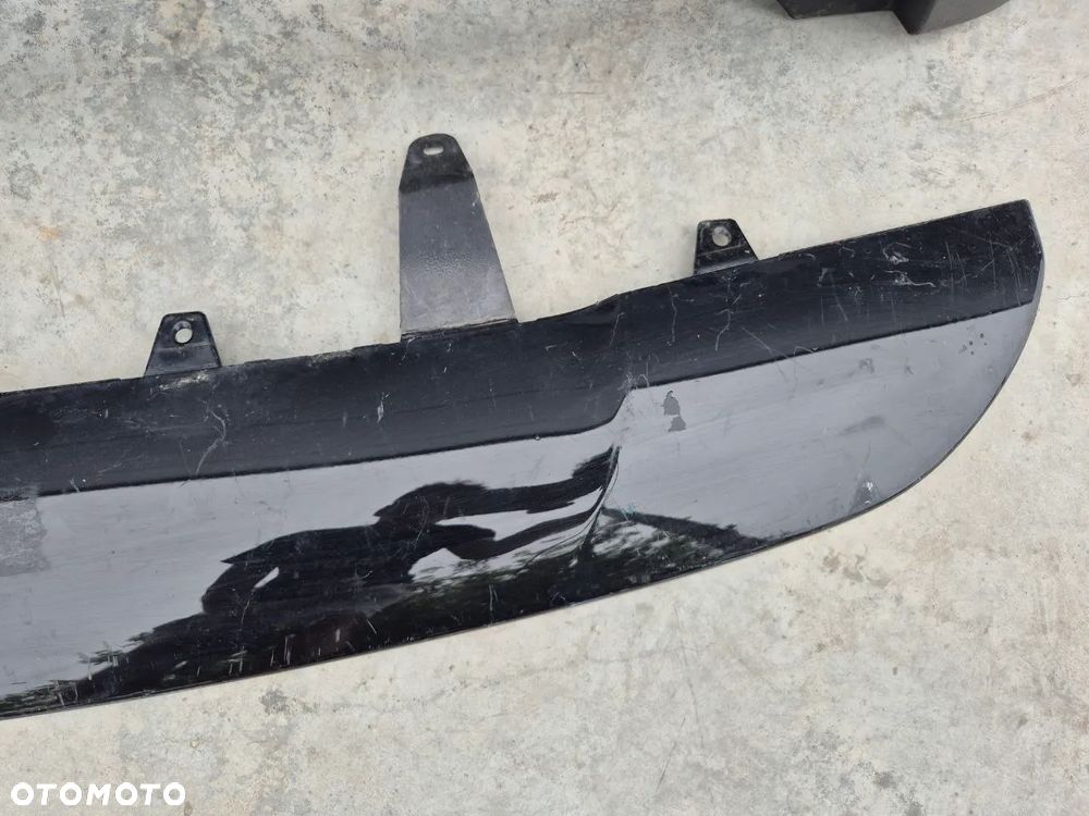 ZDERZAK TYŁ TOYOTA RAV 4 V - 22