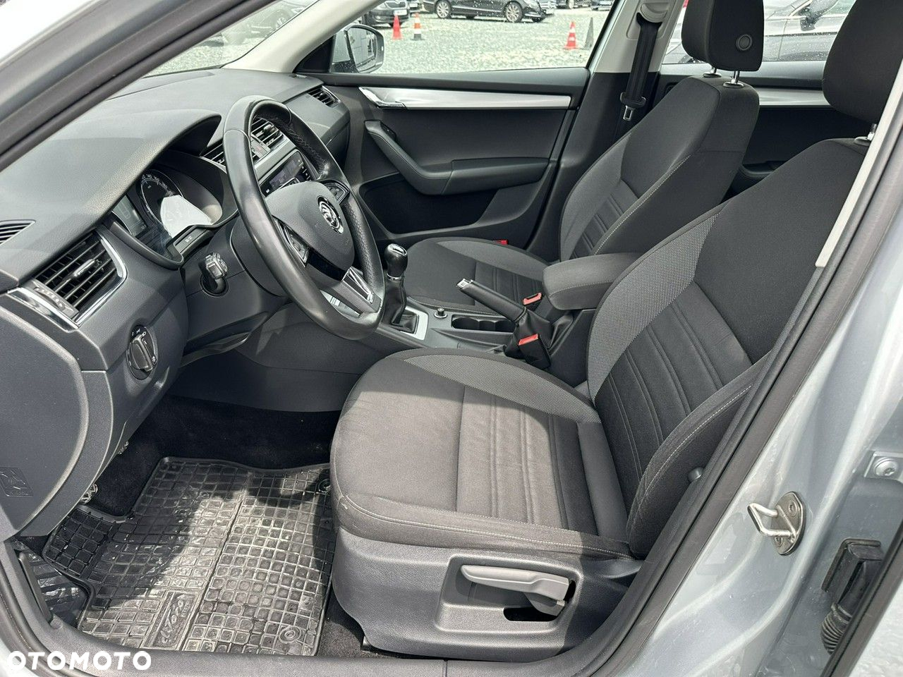 Skoda Octavia - 11