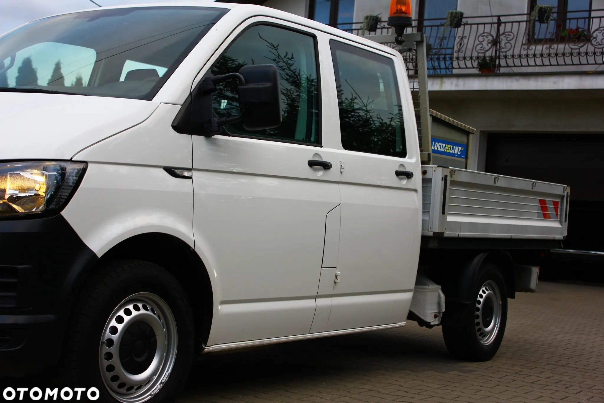 Volkswagen Transporter T6 2.0 TDI 102KM DOKA BRYGADÓWKA 6 OSÓB FV23% - 2