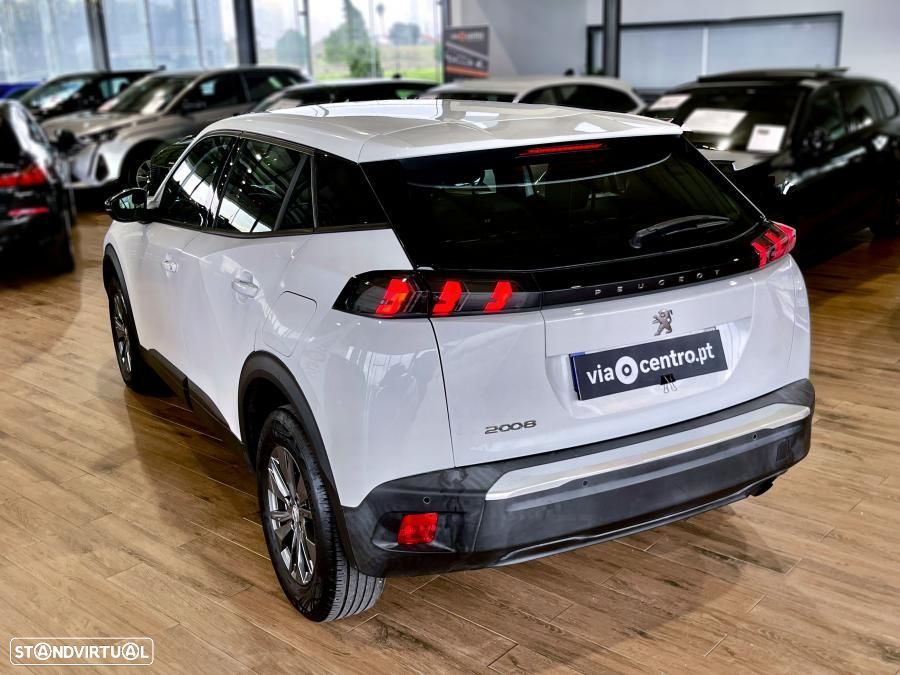 Peugeot 2008 1.2 PureTech Active Pack - 4