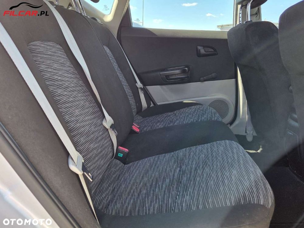 Kia Ceed - 16