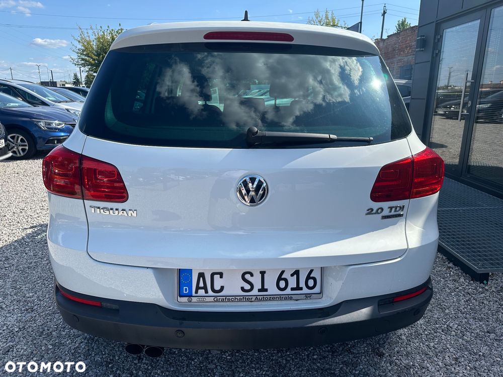 Volkswagen Tiguan 2.0 TDI DPF 4Motion BlueMotion Technology Exclusive - 11