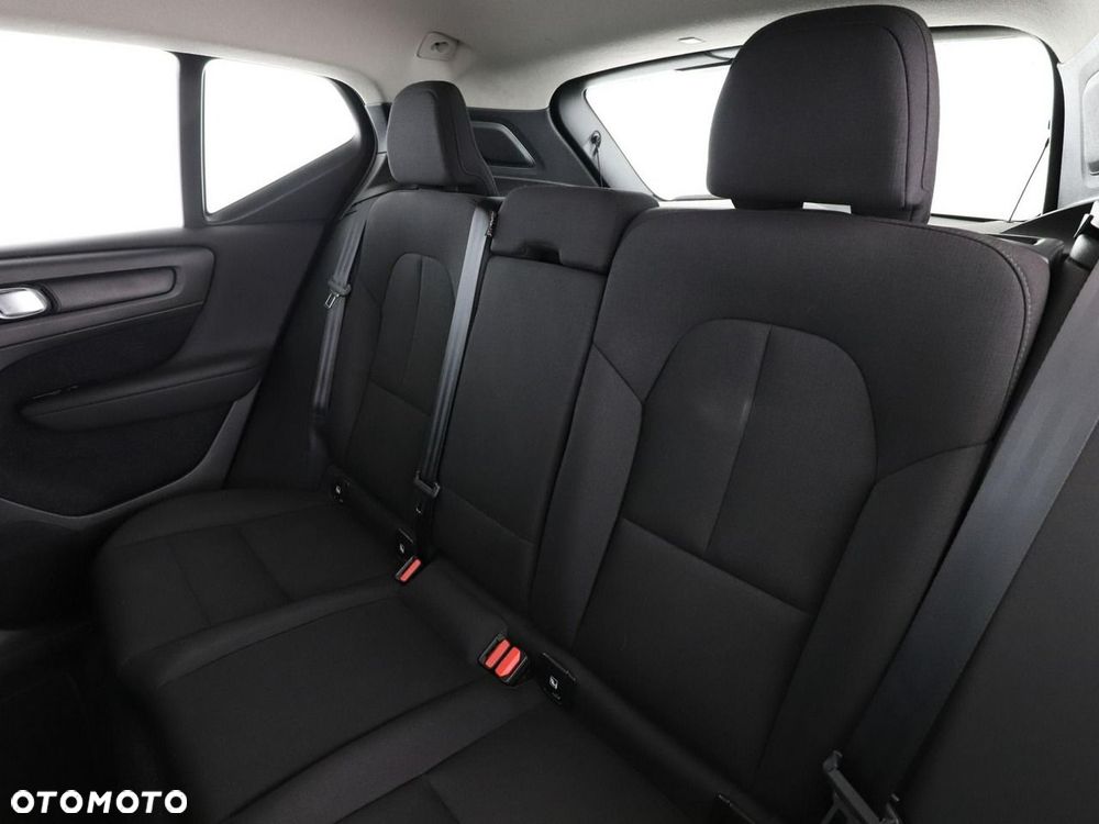 Volvo XC 40 T3 Momentum Core - 18