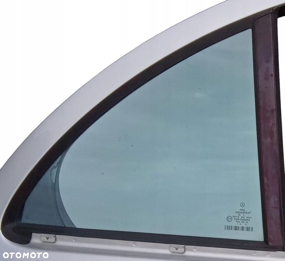 MERCEDES W211 SZYBA DRZWI TRÓJKĄT PRAWY TYŁ - 4