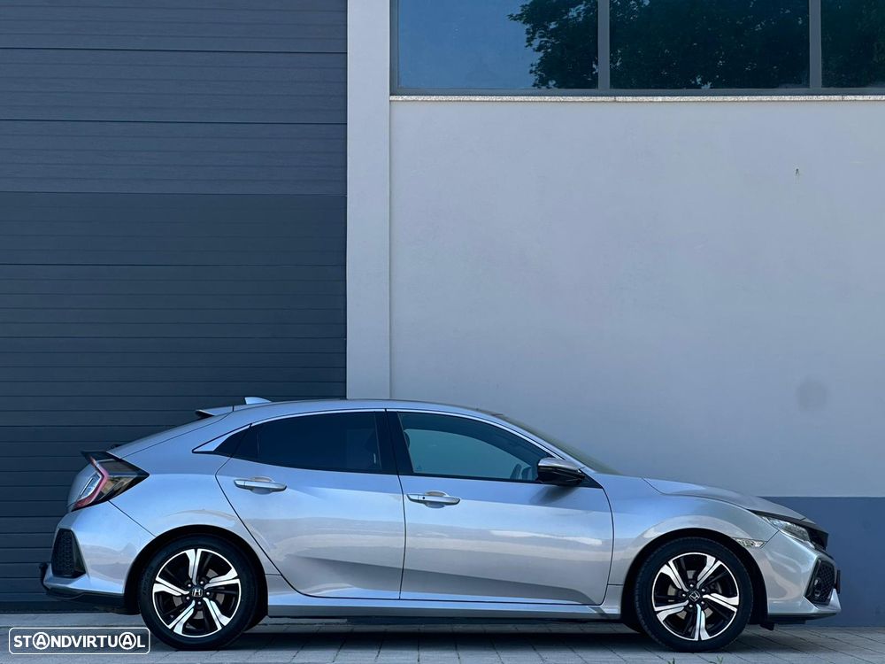 Honda Civic 1.0 i-VTEC Turbo CVT Elegance - 10