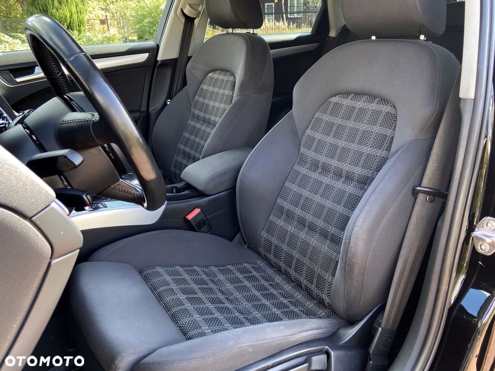 Audi A4 - 25