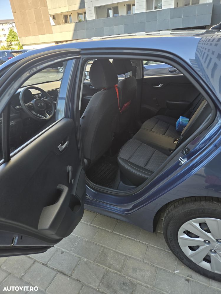 Kia Rio 1.2 MPI 5MT Urban - 3