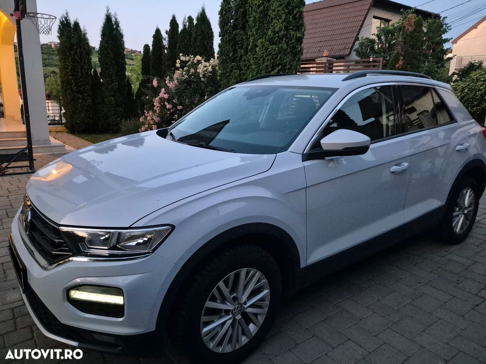 Volkswagen T-Roc 1.5 TSI DSG Design - 1