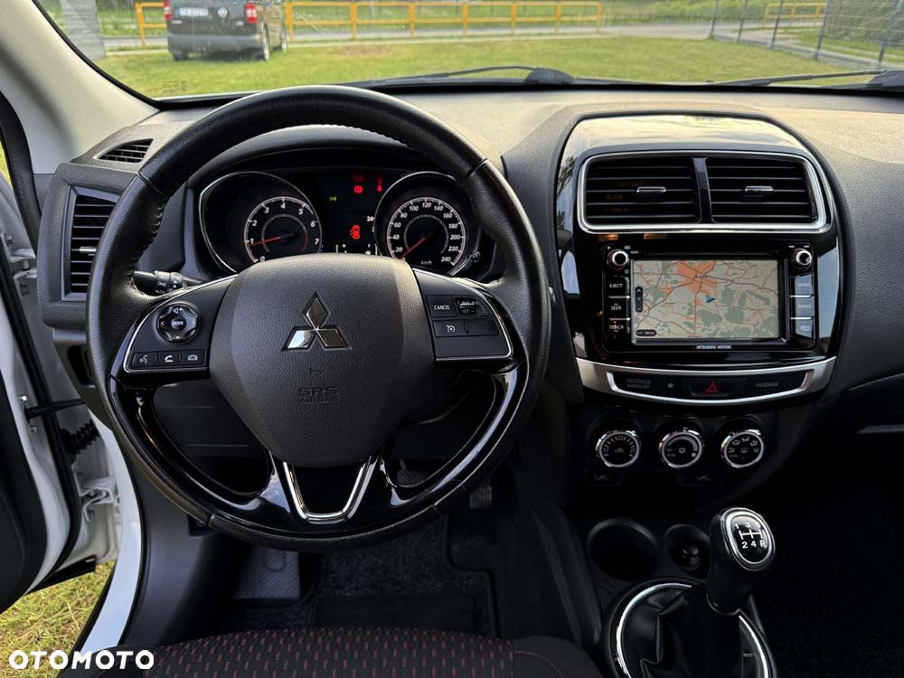Mitsubishi ASX 1.6 Intense Plus Navi Blue Edition - 20