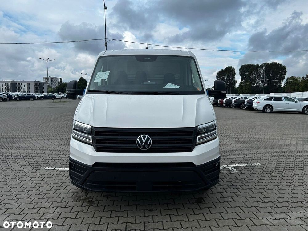 Volkswagen Crafter Podwozie z pojedynczą kabiną silnik: 2,0 l EURO VI SCR 163 KM / skrzynia biegów: Przedni napęd automatyczna 8-biegowa rozstaw osi: 4490 mm - 2