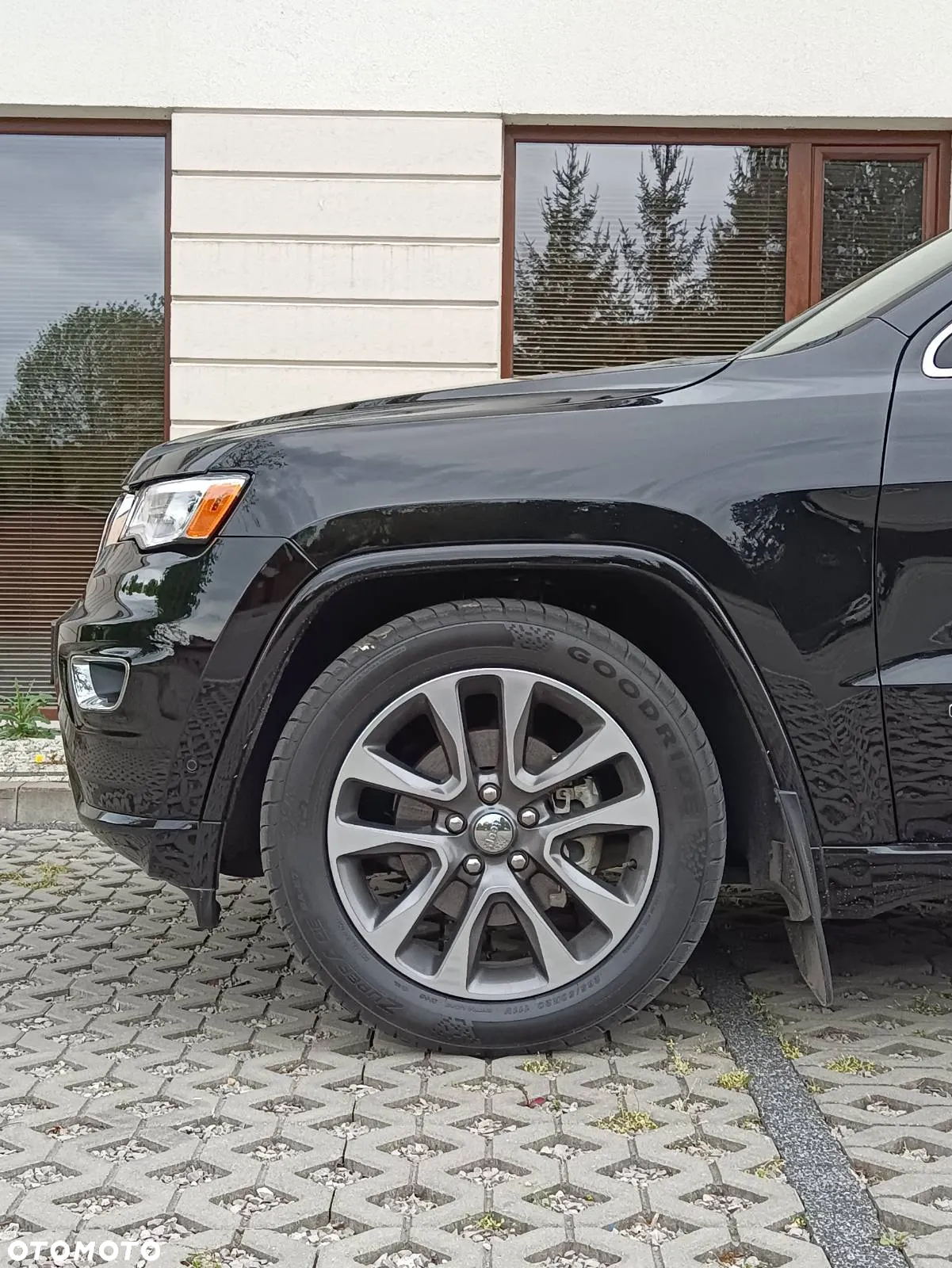 Jeep Grand Cherokee 3.6 V6 Overland - 37