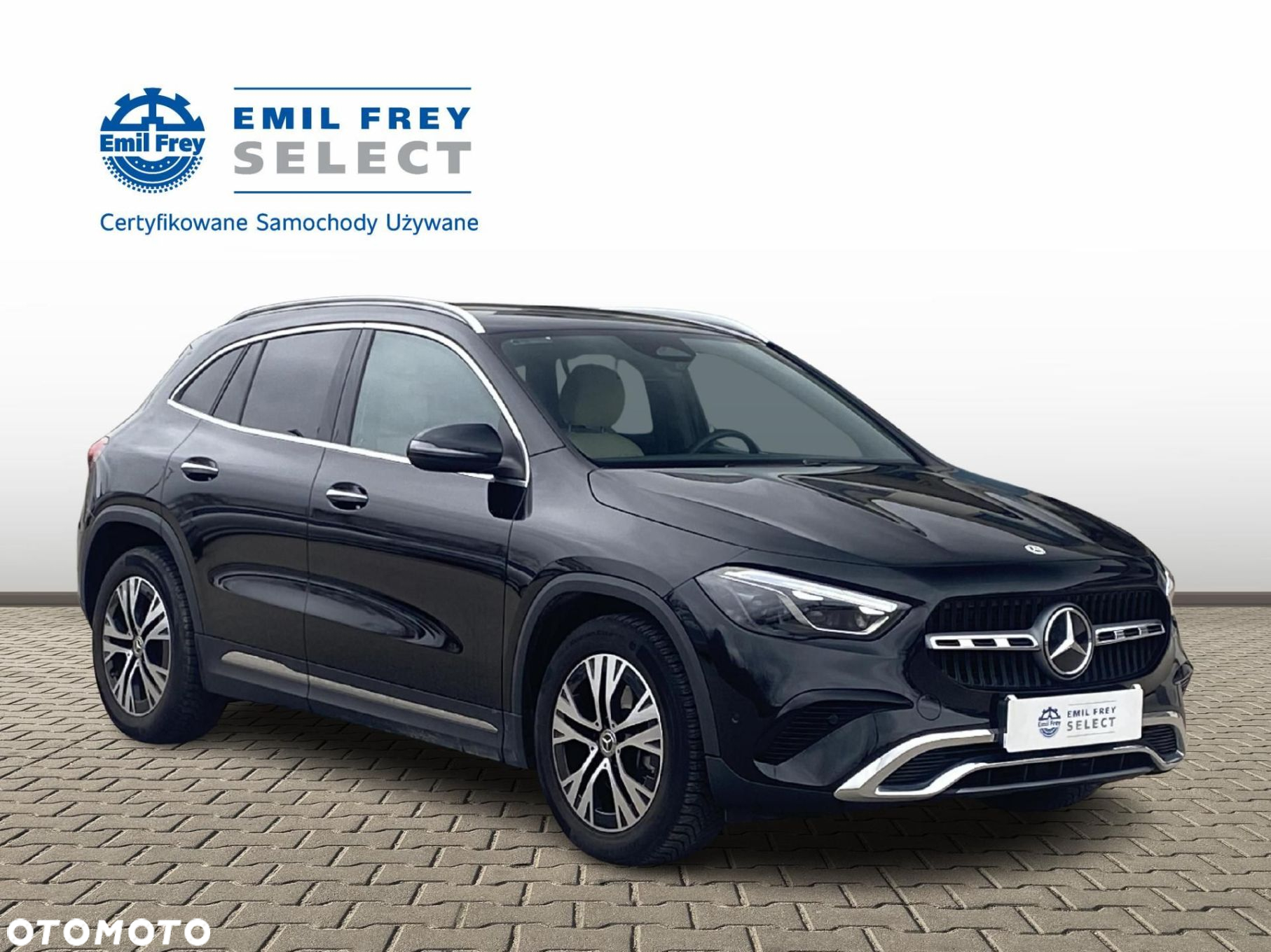 Mercedes-Benz GLA - 7