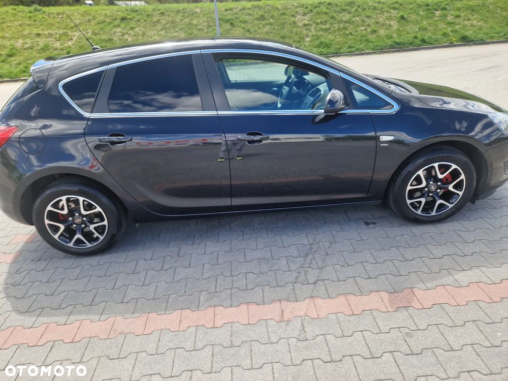 Opel Astra 1.6 Energy EU6 - 11