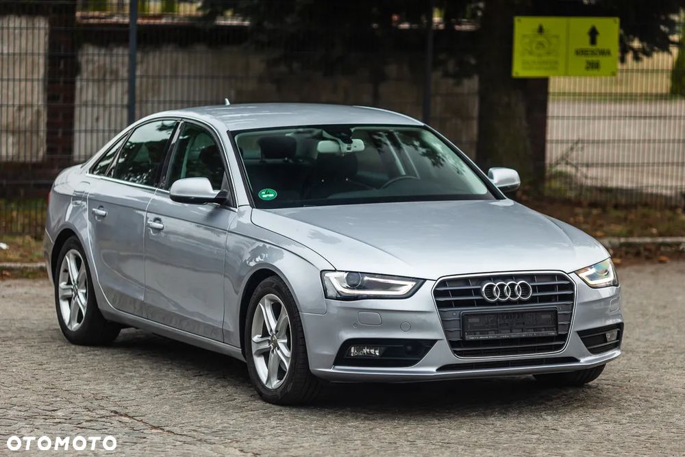 Audi A4 Limousine 2.0 TDI Sport - 1