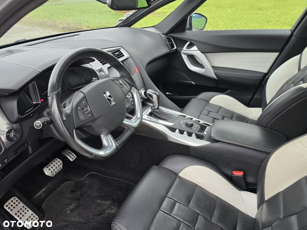 Citroën DS5 BlueHDi 180 SoChic - 8