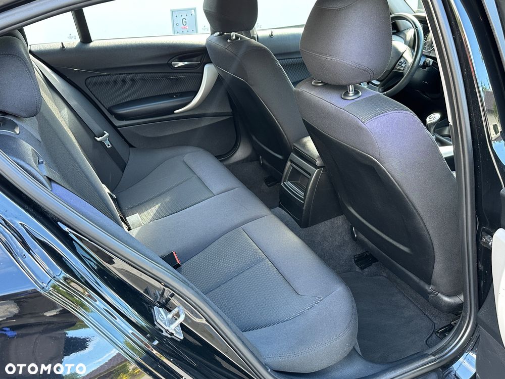 BMW Seria 1 - 19