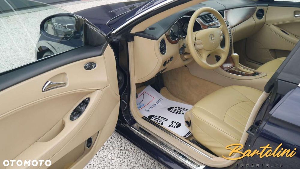 Mercedes-Benz CLS - 16