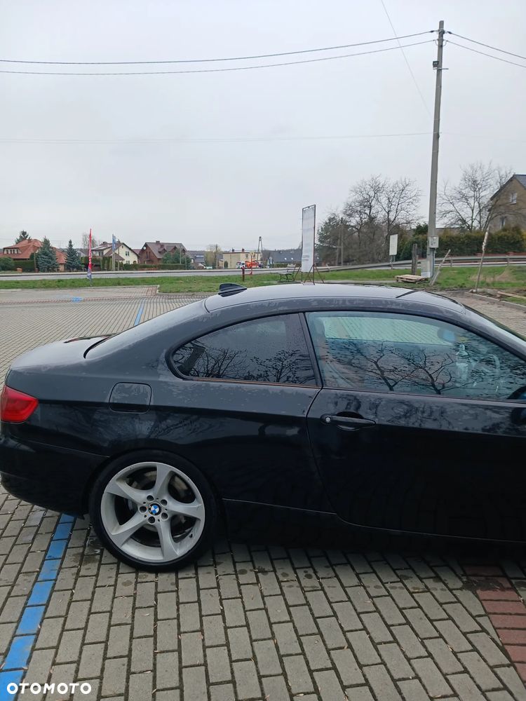 BMW Seria 3 335d Edition Exclusive - 19