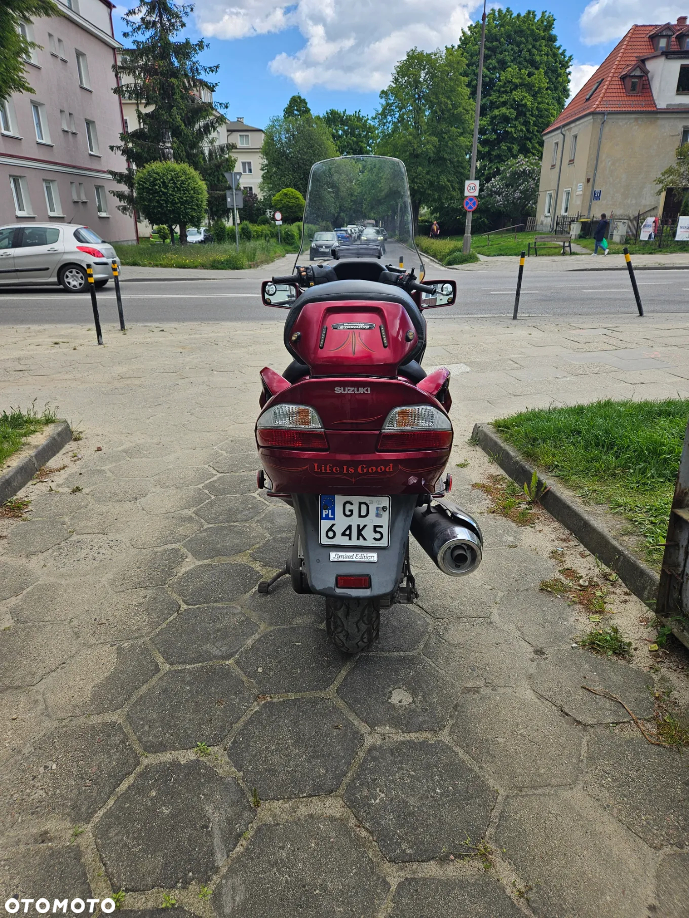 Suzuki Burgman - 6