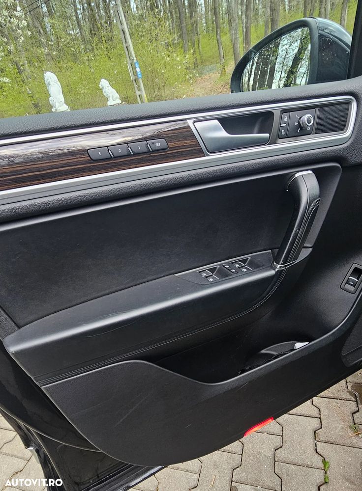 Volkswagen Touareg 3.0 V6 TDI BMT Terrain Tech - 12