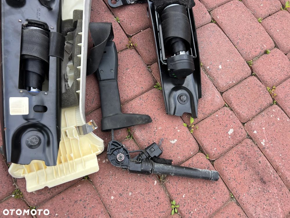 DESKA KONSOLA KOKPIT PODUSZKA PASY VOLVO XC70 V70 S80 II - 9