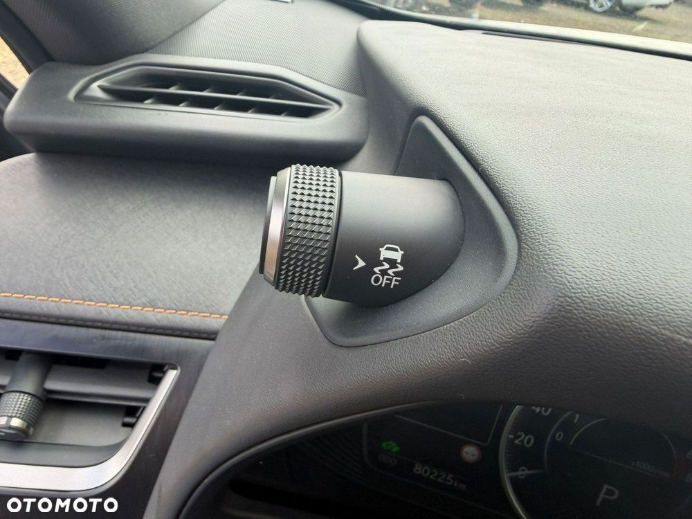 Lexus UX - 24
