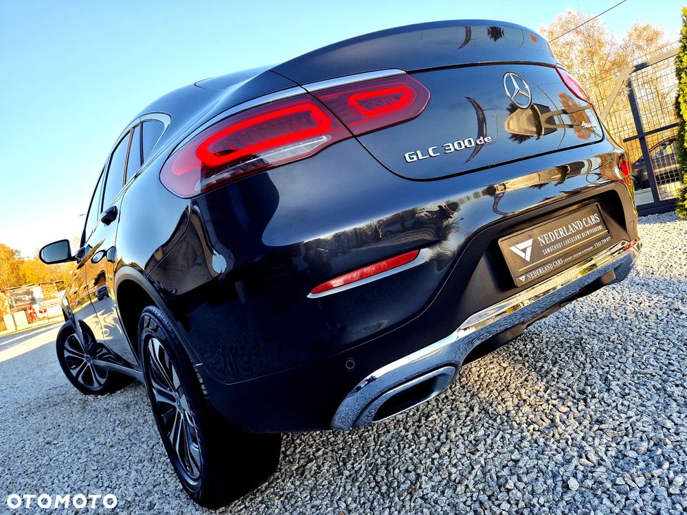 Mercedes-Benz GLC GLC-Coupe 300 de 4Matic 9G-TRONIC Exclusive - 29