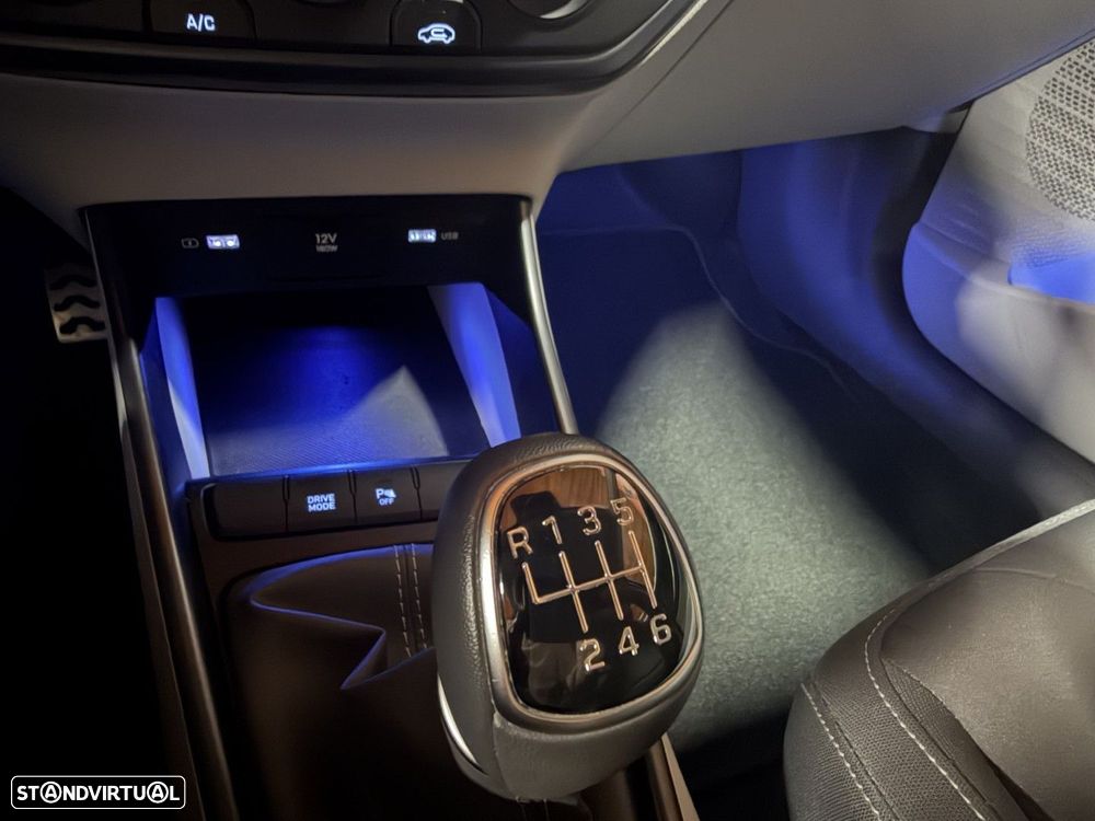 Hyundai Bayon 1.0 T-GDI Premium - 19