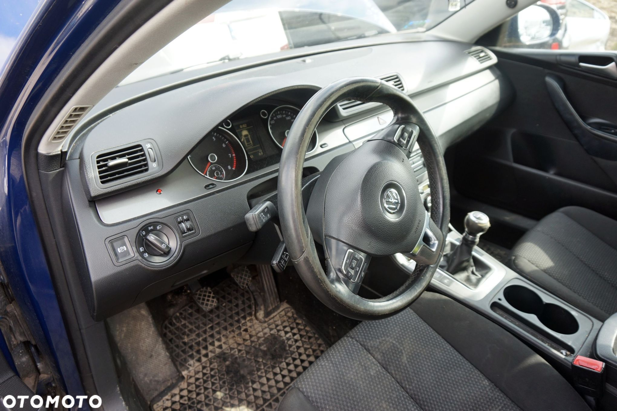 VOLKSWAGEN PASSAT B6 SEDAN 2009 LA5E 1.8 TSI BZB 160KM KVT GRANATOWY na części - 10