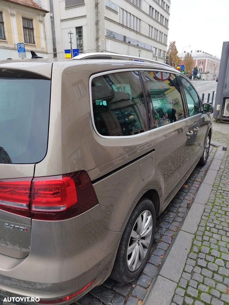 Volkswagen Sharan 2.0 TDI DSG (BlueMotion Technology) Highline - 10