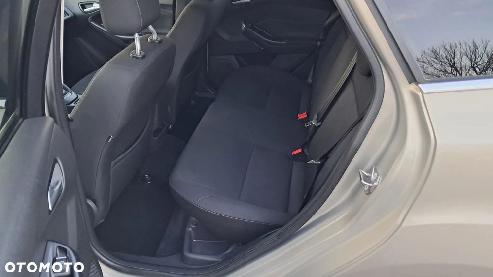 Ford Focus 1.5 TDCi DPF Start-Stopp-System Titanium - 18