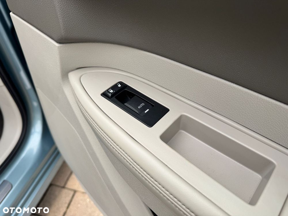 Chrysler 300C 3.0 CRD DPF Automatik - 26