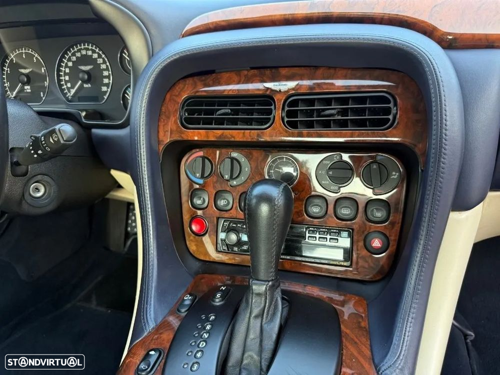 Aston Martin DB7 Vantage Coupé - 20