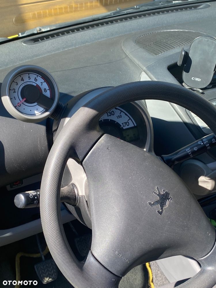 Peugeot 107 1.0 U Move - 8