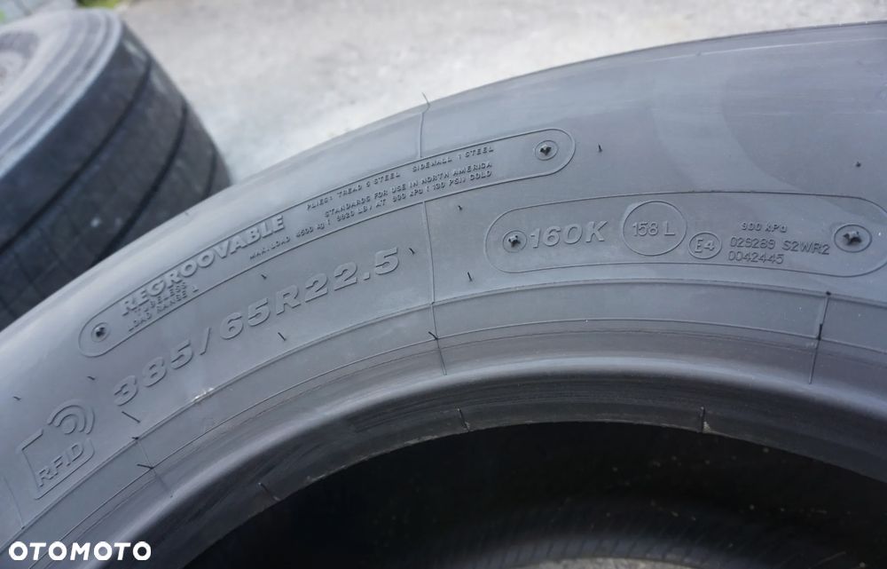 2x Bridgestone Ecopia H-Steer 002 385/65R22,5 160K 158L C4 - 8