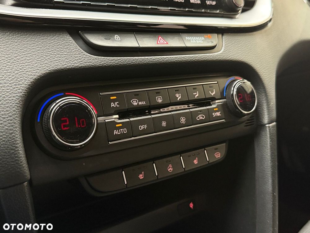 Kia ProCeed 1.5 T-GDI GT Line - 30