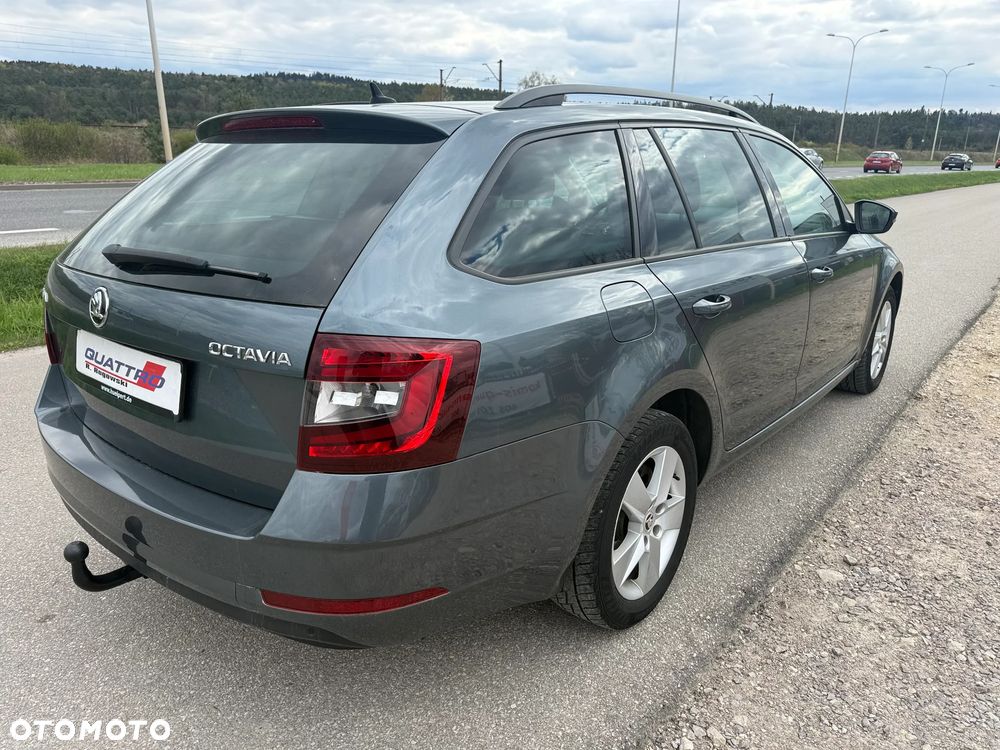Skoda Octavia 1.6 TDI DSG Style - 6