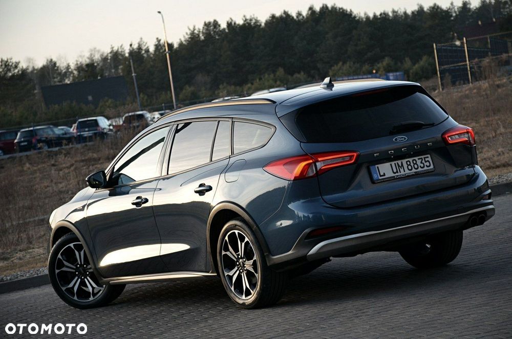 Ford Focus - 8