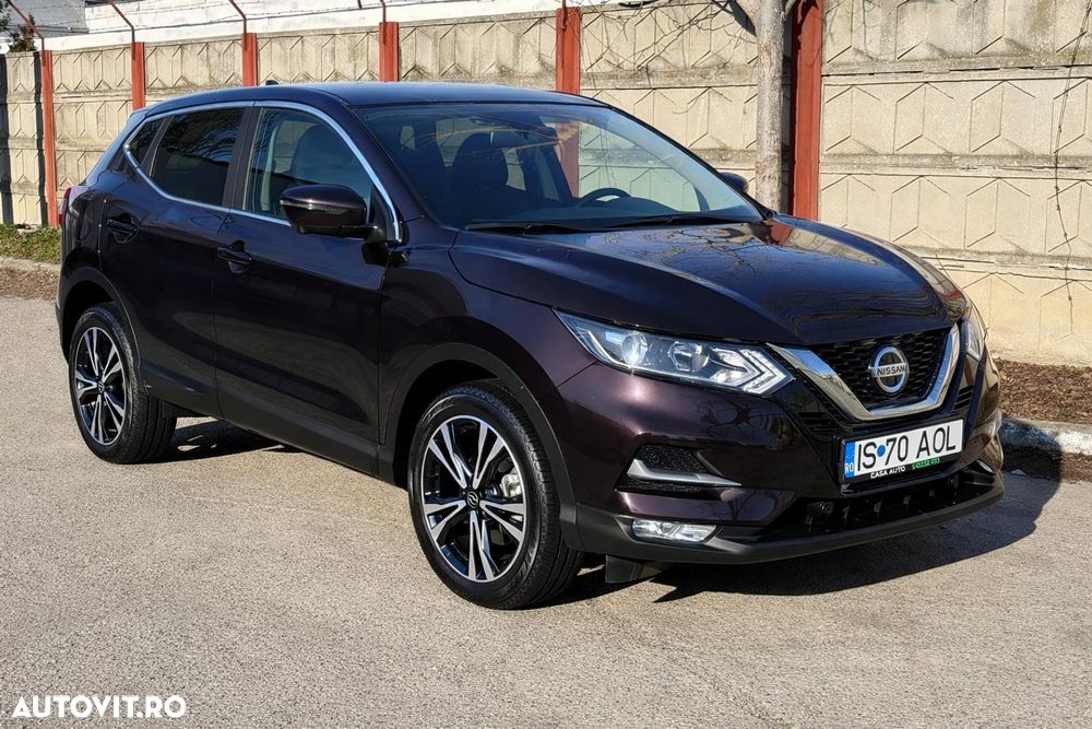 Nissan Qashqai - 1